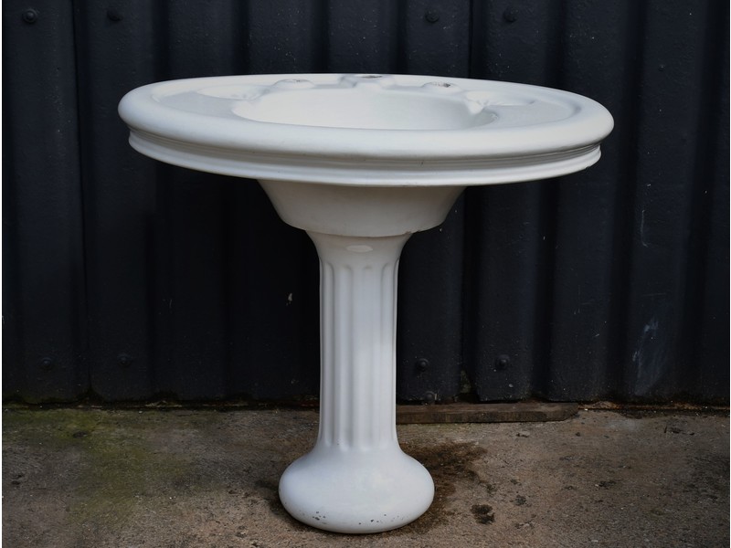 Vintage basins Mongers