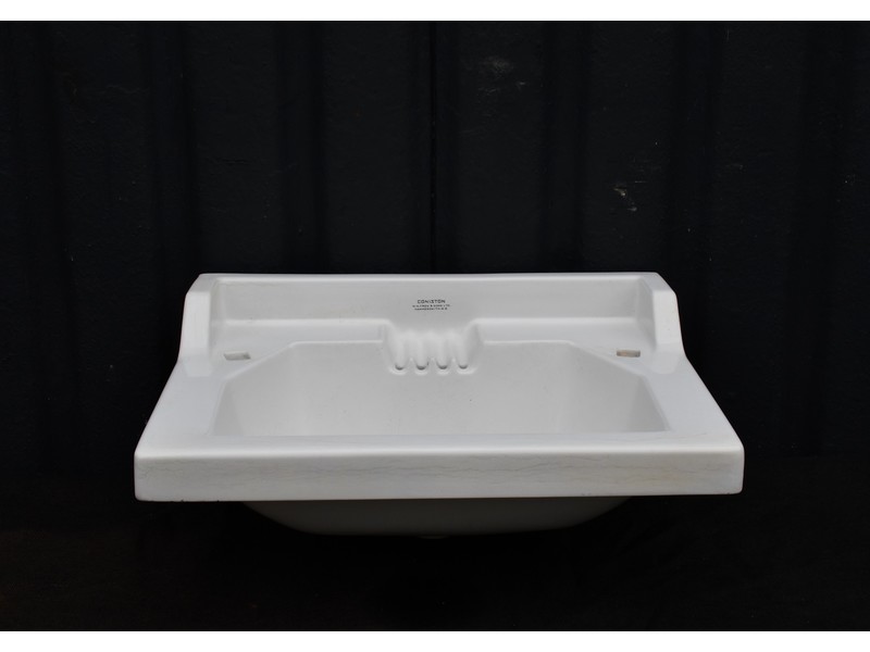 Vintage Basins Mongers