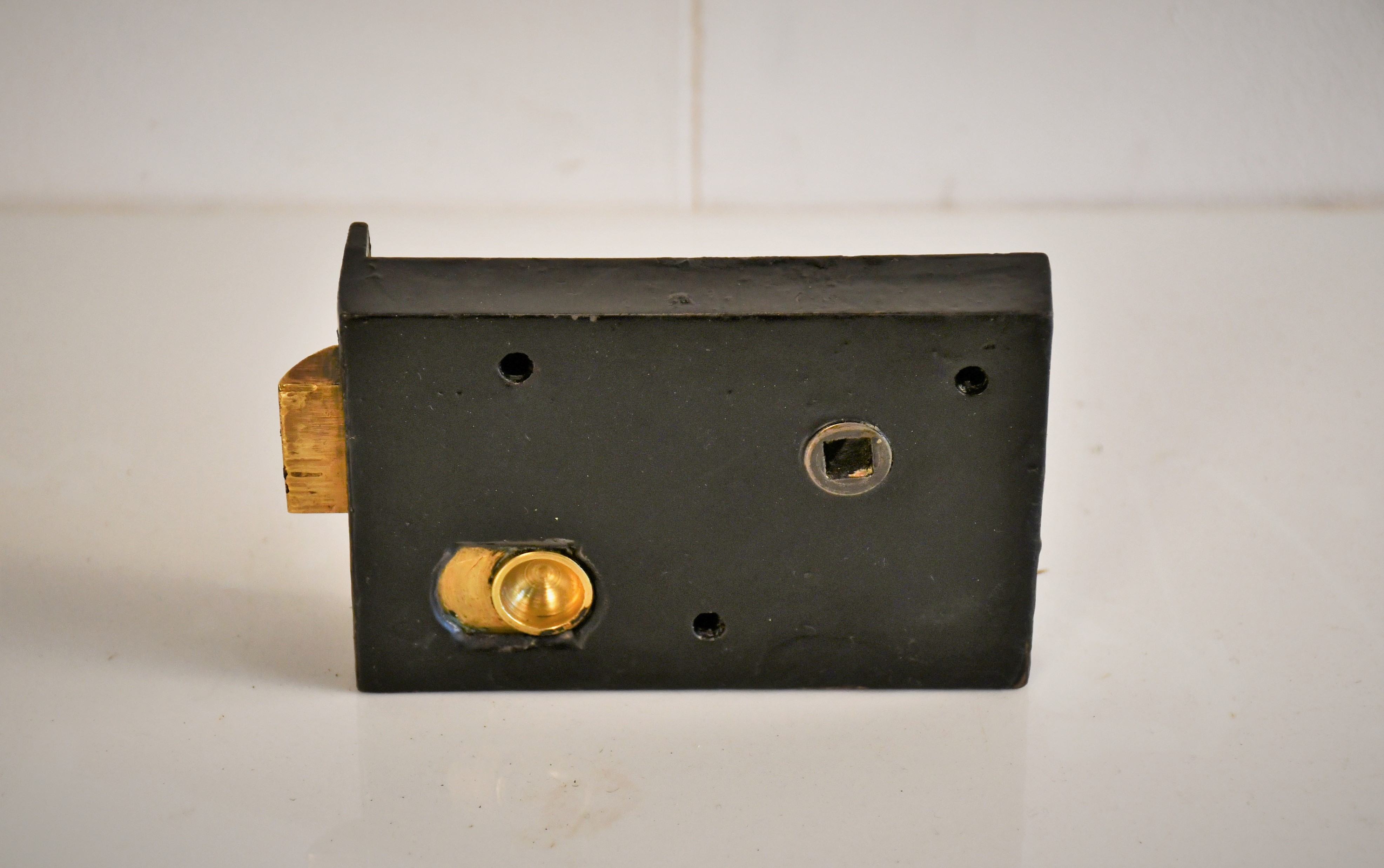 Door Latch | Mongers