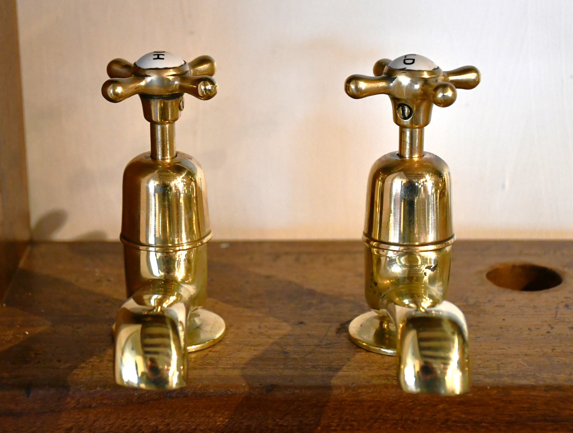 Antique Taps | Mongers