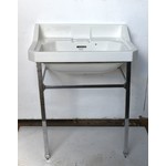 Howsons Cut Corner Basin on Chrome Stand