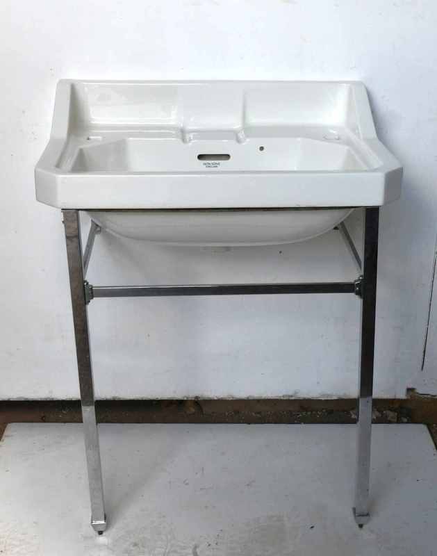 Howsons Cut Corner Basin on Chrome Stand
