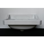 Pyramid Cut Corner Basin
