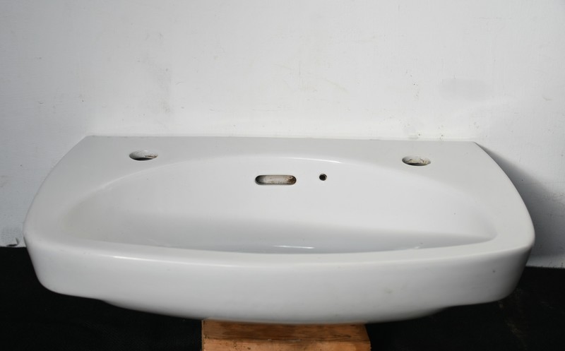 Cloakroom Basin