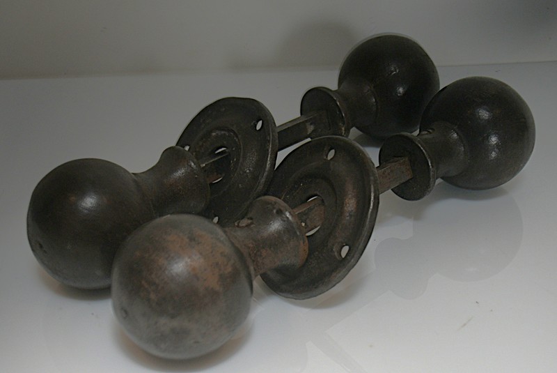 Antique Round Iron Door Knobs