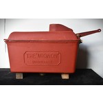 Mignon Cast Cistern