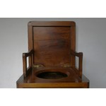 Mahogany Thunderbox WC.