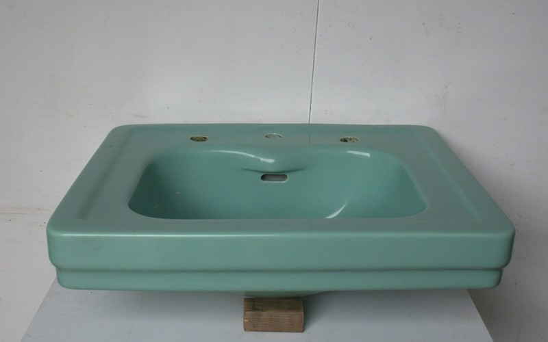 Turquoise Green Square Basin