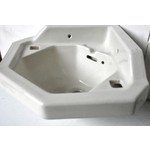 Small Corner Basin