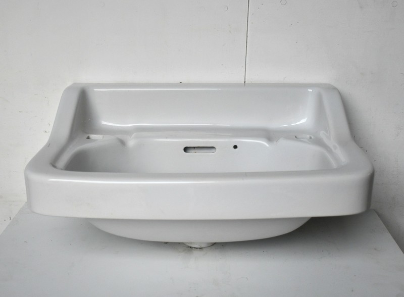 Royal Venton Basin