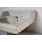 Small Fireclay Basin